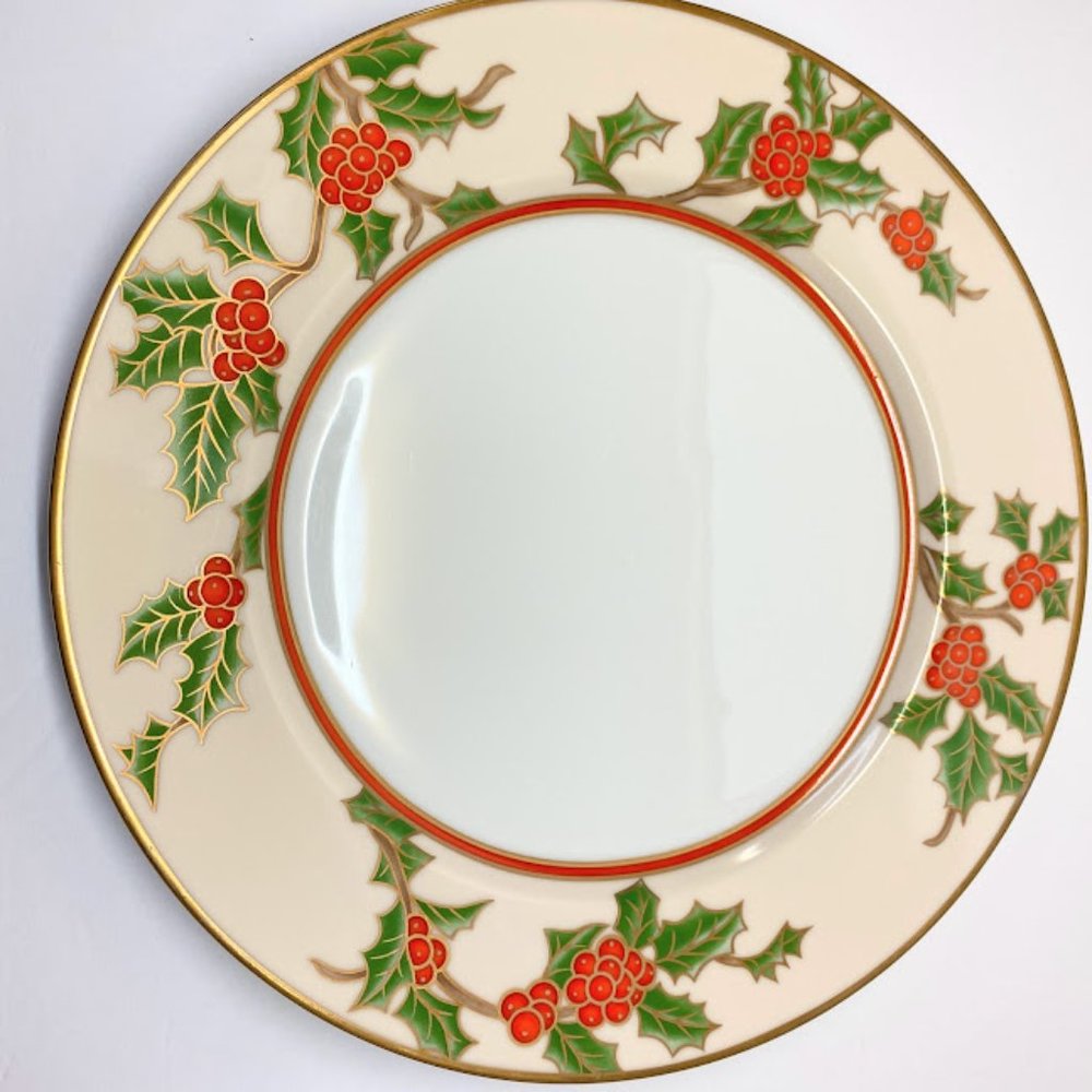 (2) Fitz & Floyd Christmas Holly Dinner Plates preowned